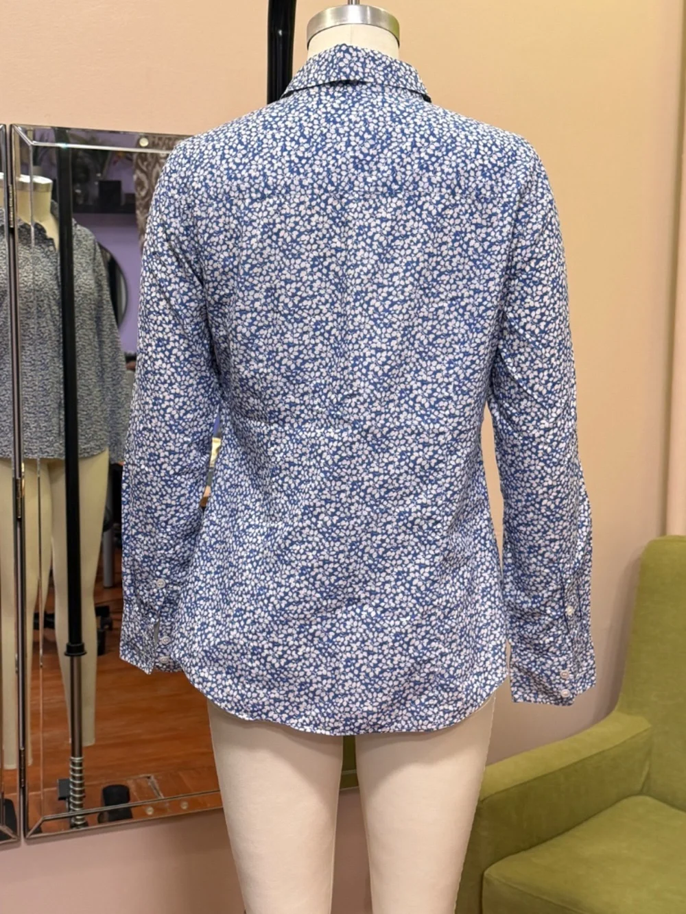 J. Crew Perfect Shirt, Blue and White Floral Long Sleeve Button Down, Size 2 - Picture 2 of 12
